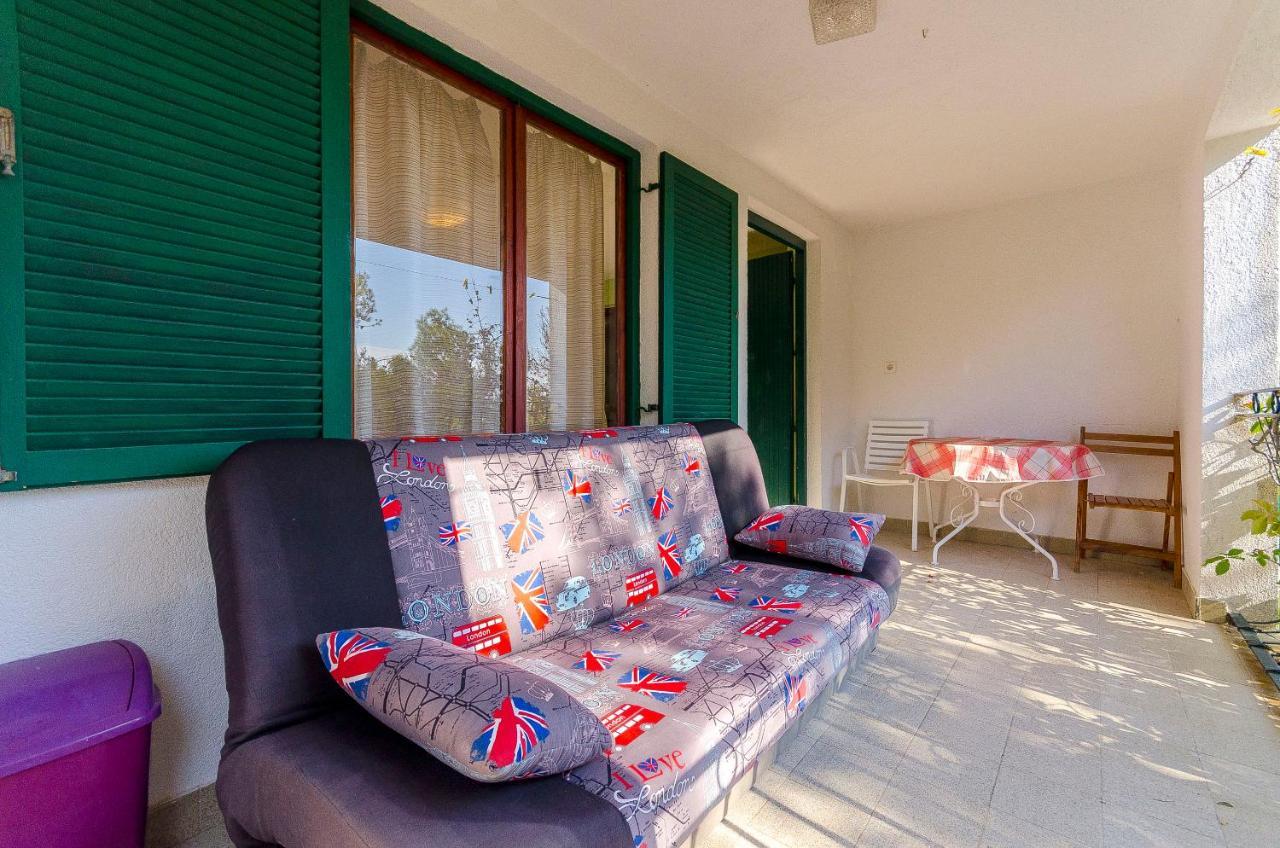 Apartments Quiet Севид Экстерьер фото