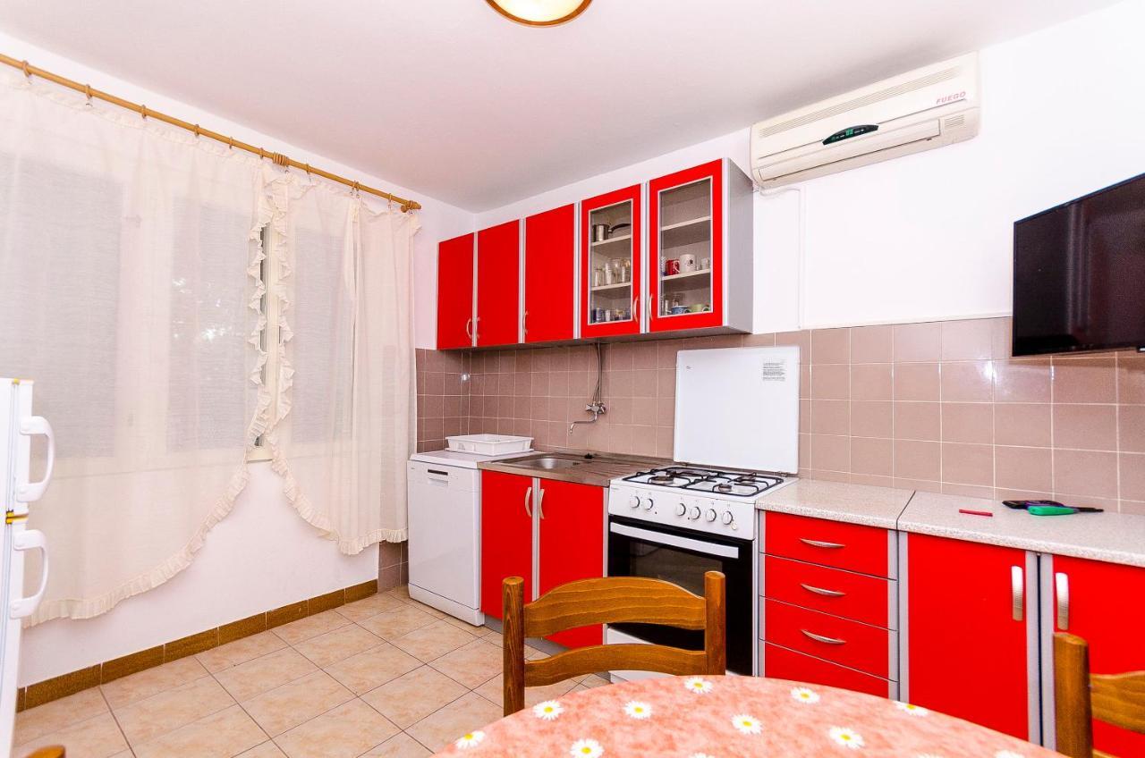 Apartments Quiet Севид Экстерьер фото